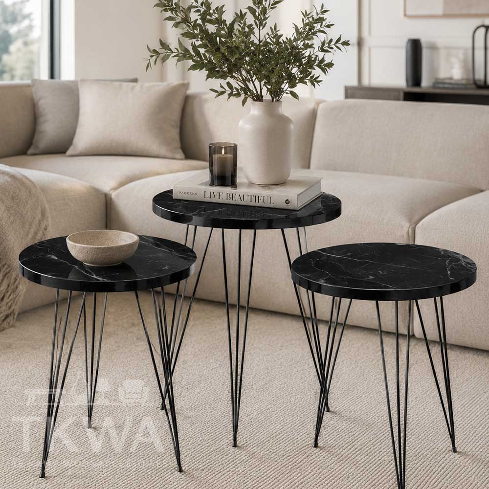 zwarte salontafels met metalen poten & een marmeren look. Set van 3 stuks