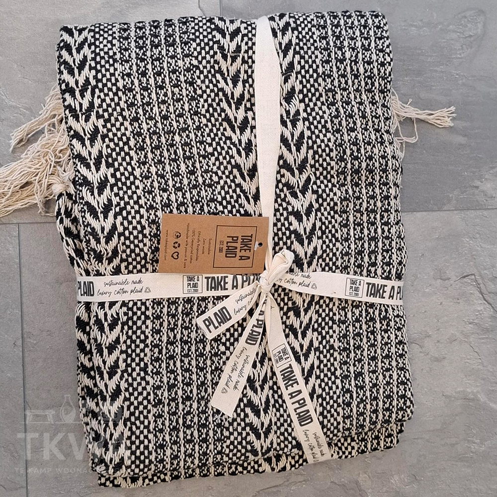 Take a Plaid zwart. 125x150cm